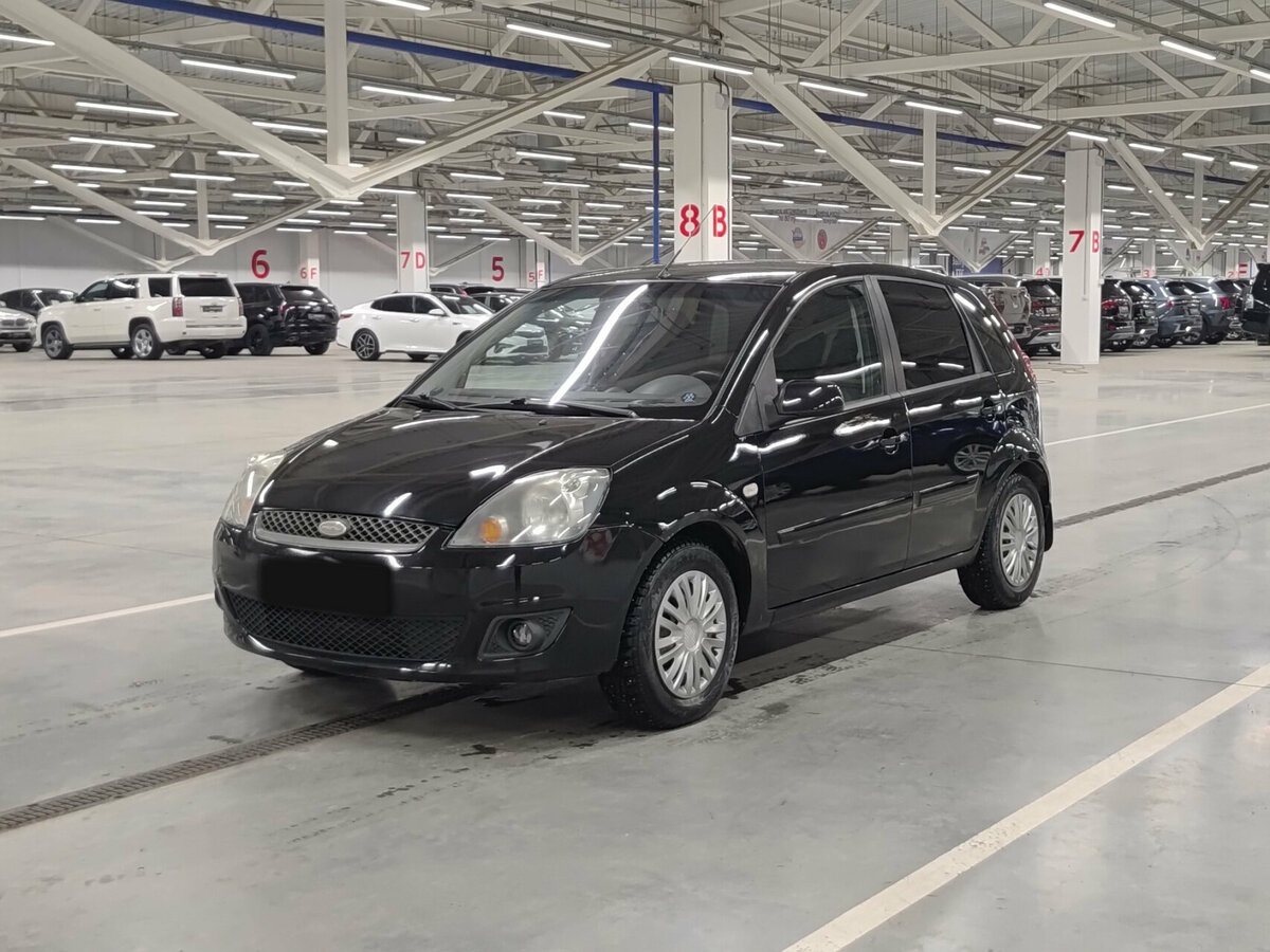 Купить Ford Fiesta с пробегом. Фото: #0