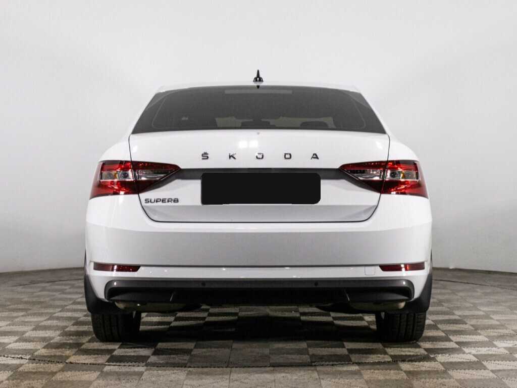 Купить Skoda Superb с пробегом. Фото: #5