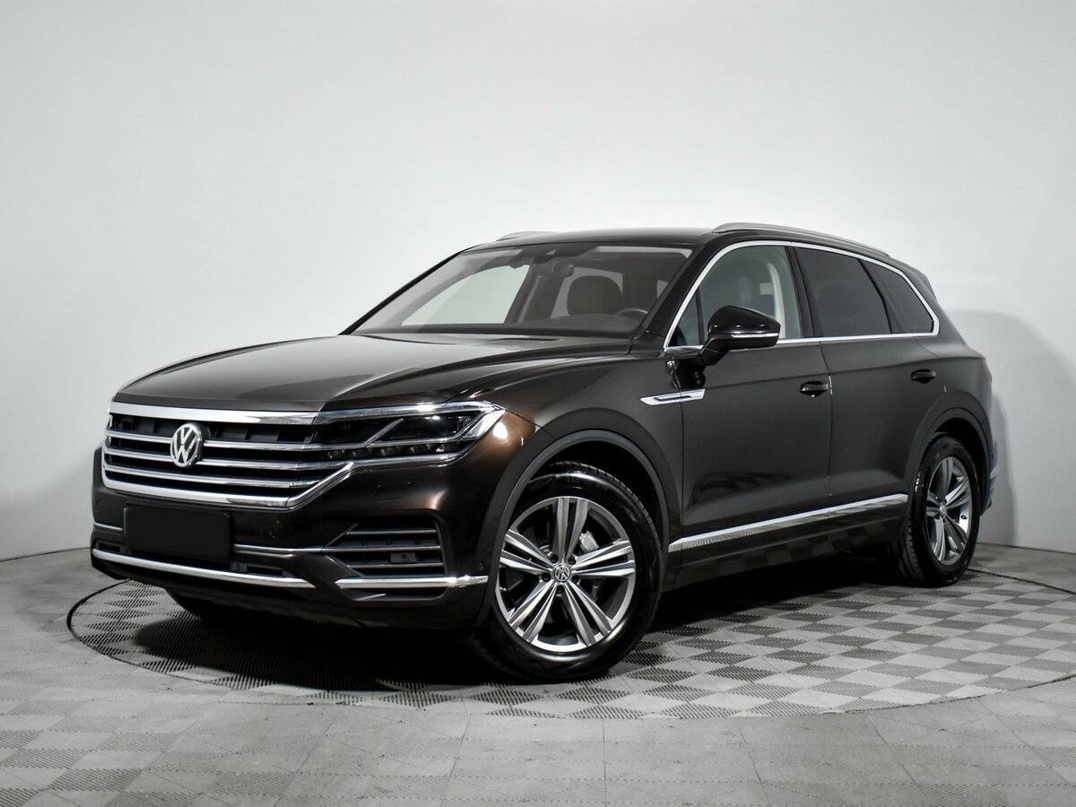 Купить Volkswagen Touareg с пробегом. Посмотреть фото