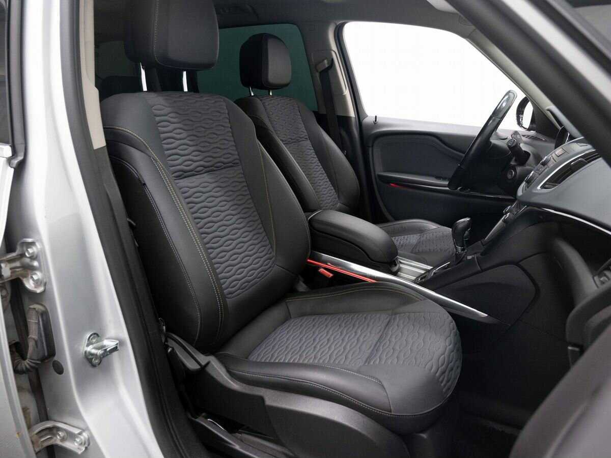 Купить Opel Zafira с пробегом. Фото: #11