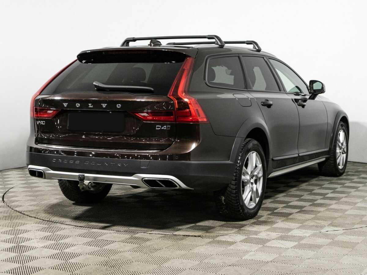 Купить Volvo V90 Cross Country с пробегом. Фото: #4