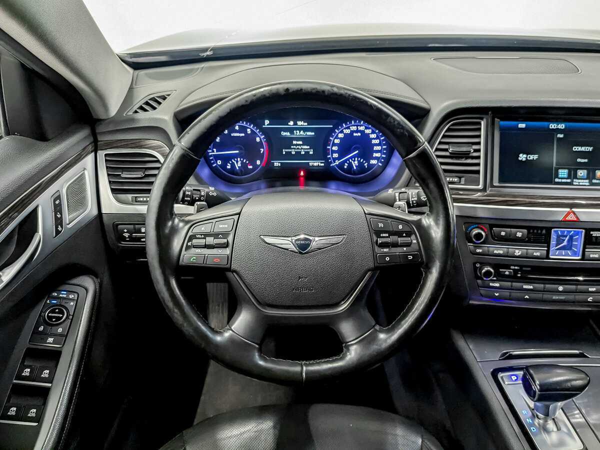 Купить Genesis G80 с пробегом. Фото: #20