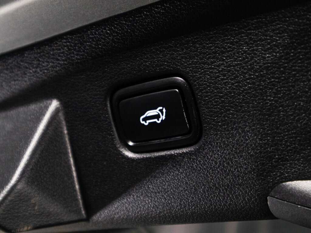 Купить Kia Sportage с пробегом. Фото: #14
