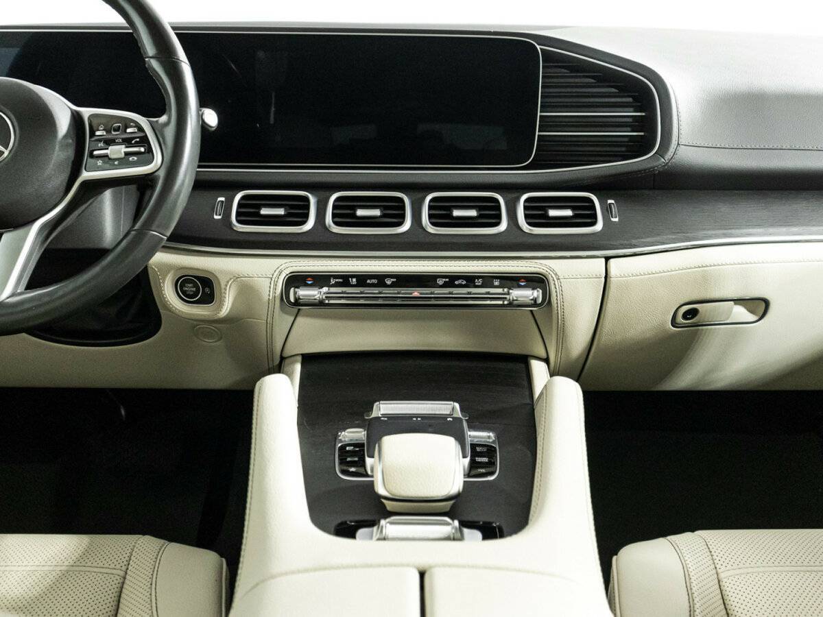 Купить Mercedes-Benz GLE с пробегом. Фото: #13