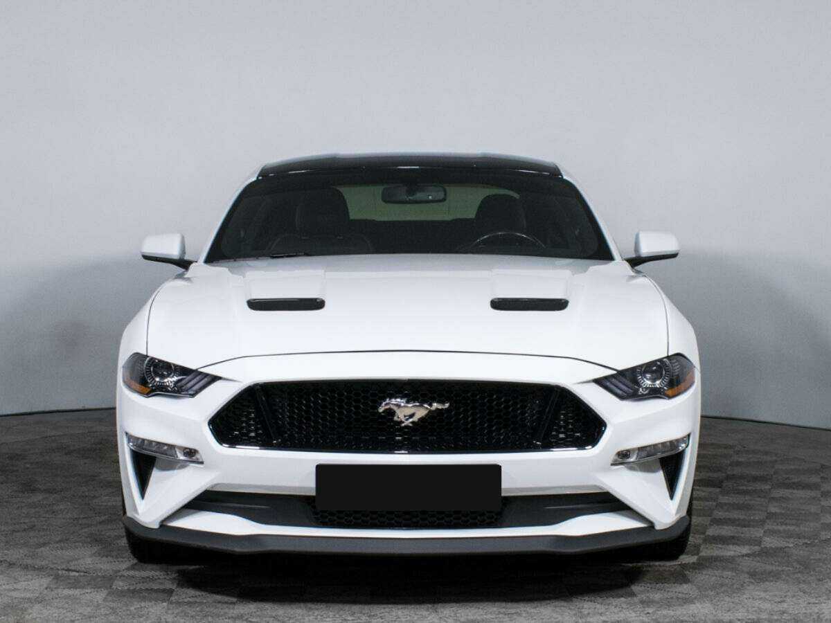 Купить Ford Mustang с пробегом. Фото: #1