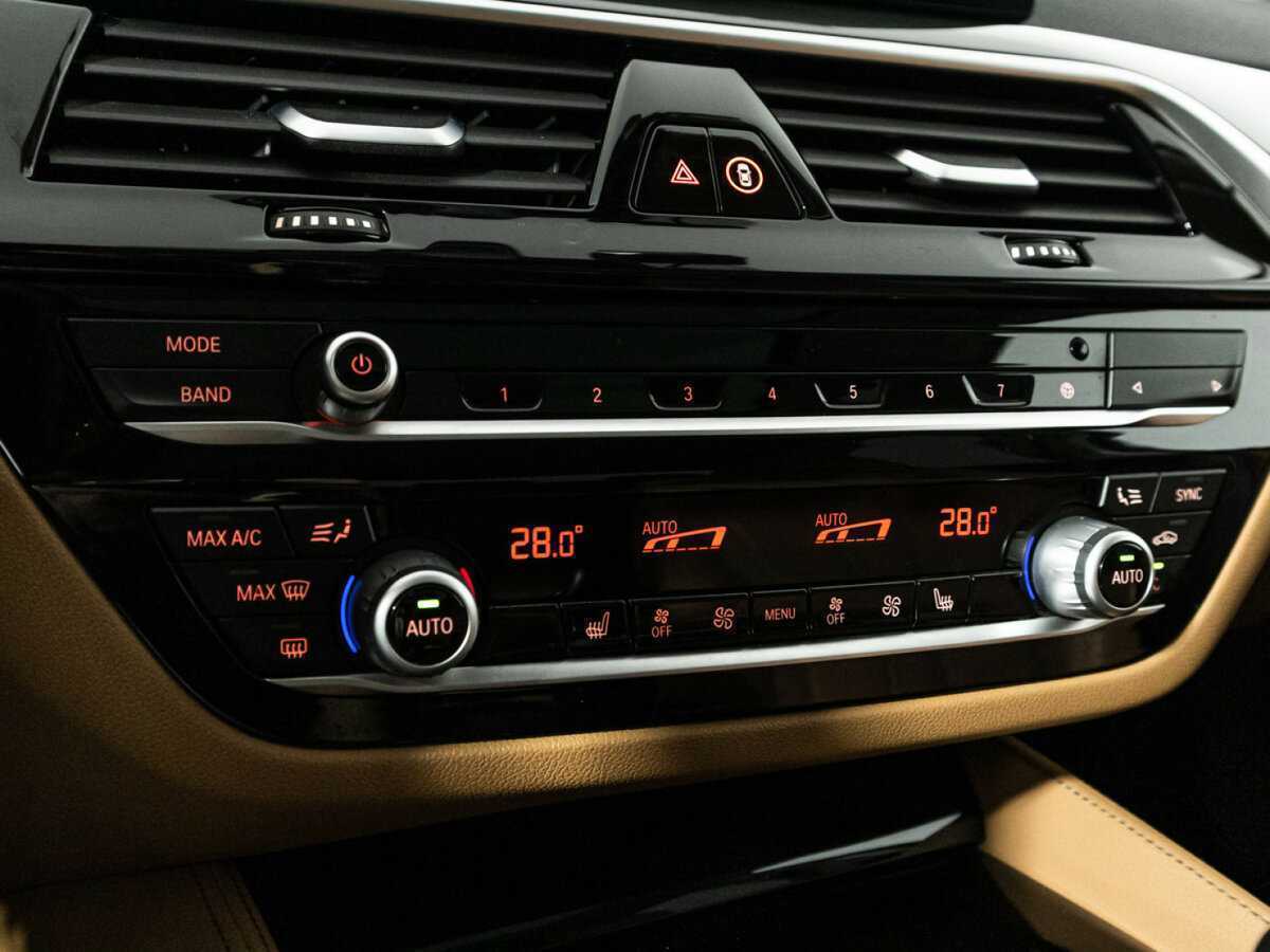 Купить BMW 5 серии с пробегом. Фото: #20