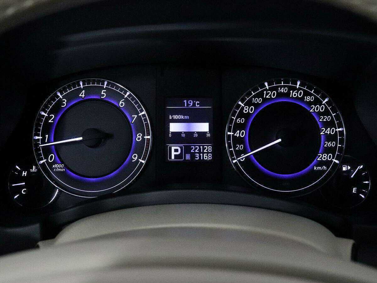 Купить Infiniti QX50 с пробегом. Фото: #9