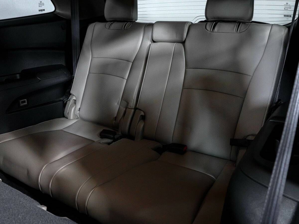 Купить Honda Pilot с пробегом. Фото: #20