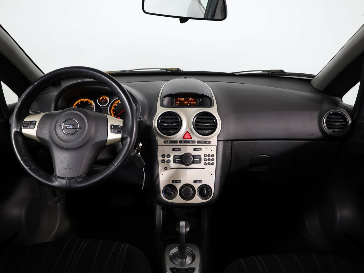 Купить Opel Corsa с пробегом. Фото: #4