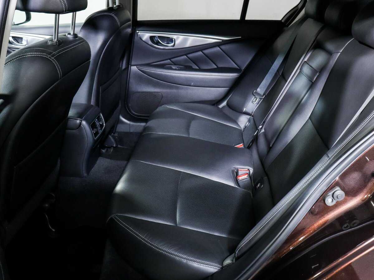 Купить Infiniti Q50 с пробегом. Фото: #7