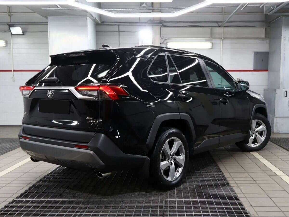 Купить Toyota RAV4 с пробегом. Фото: #3