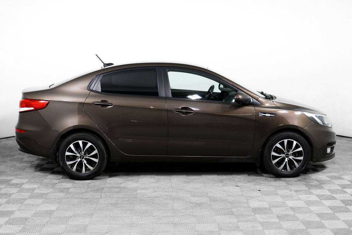 Купить Kia Rio с пробегом. Фото: #3