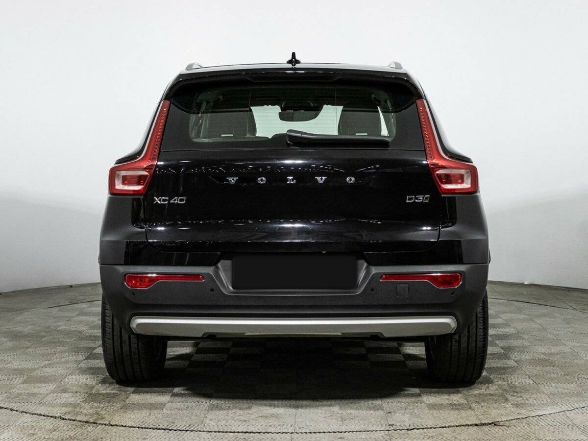 Купить Volvo XC40 с пробегом. Фото: #5