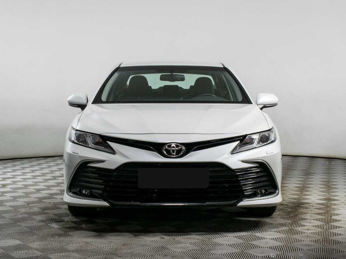 Купить Toyota Camry с пробегом. Посмотреть фото