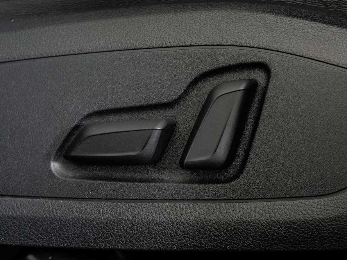 Купить Audi A4 с пробегом. Фото: #18