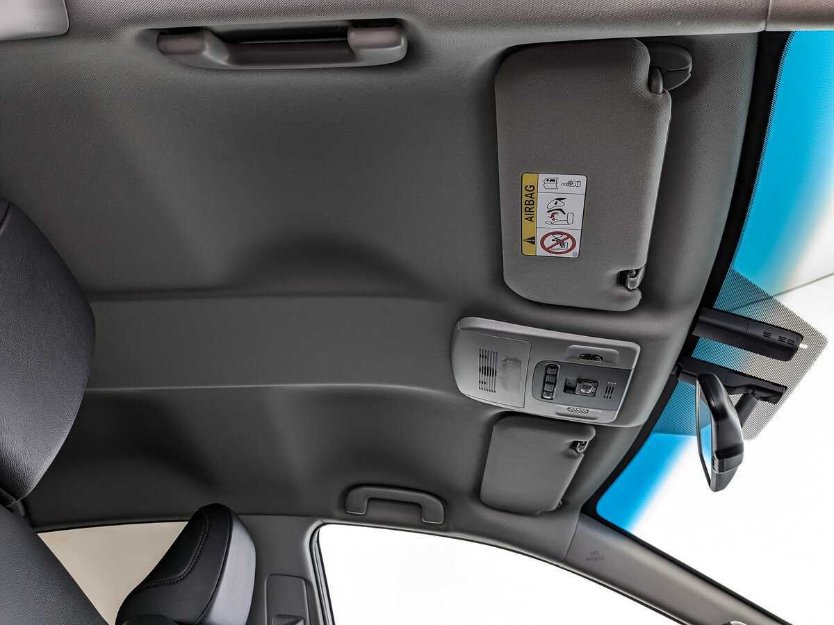 Купить Toyota Camry с пробегом. Фото: #18