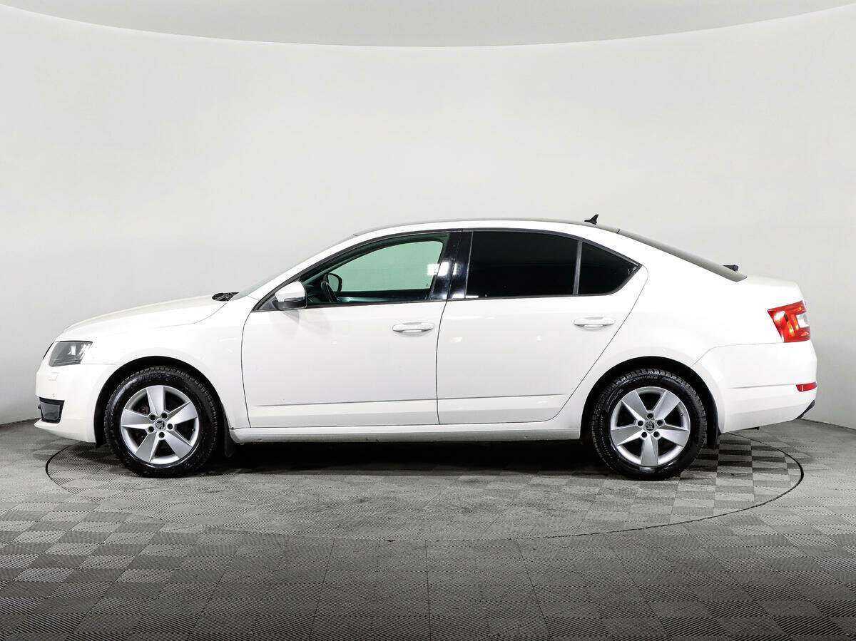 Купить Skoda Octavia с пробегом. Фото: #7
