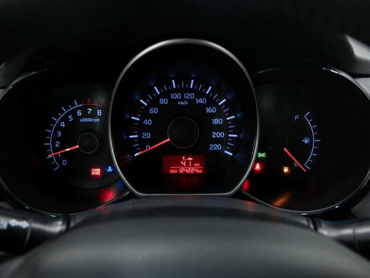 Купить Kia Rio с пробегом. Фото: #21