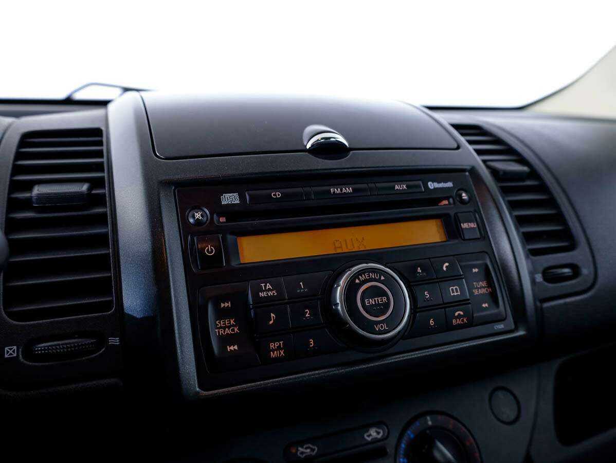 Купить Nissan Note с пробегом. Фото: #15
