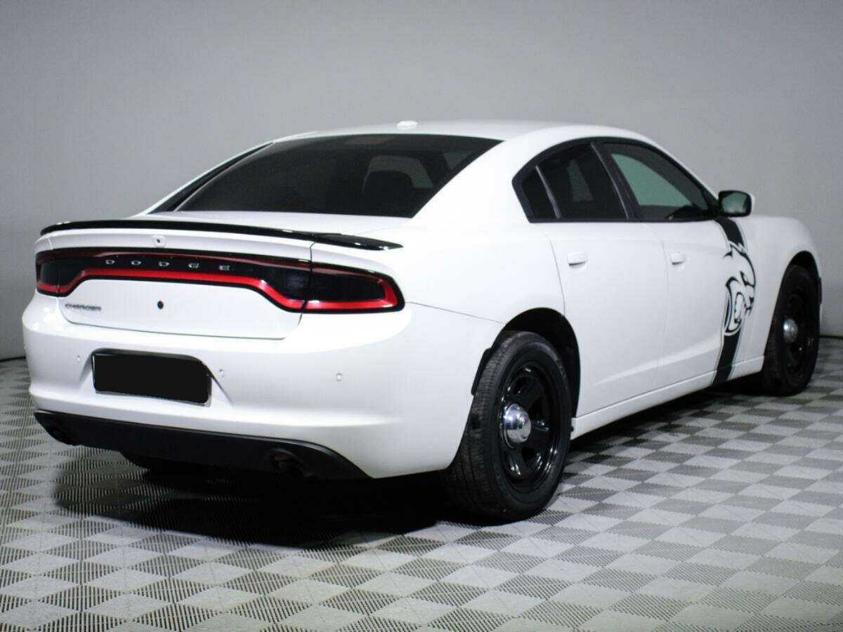 Купить Dodge Charger с пробегом. Фото: #4