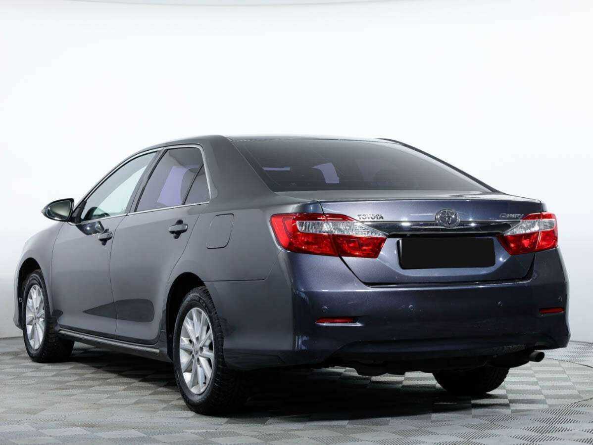 Купить Toyota Camry с пробегом. Фото: #6
