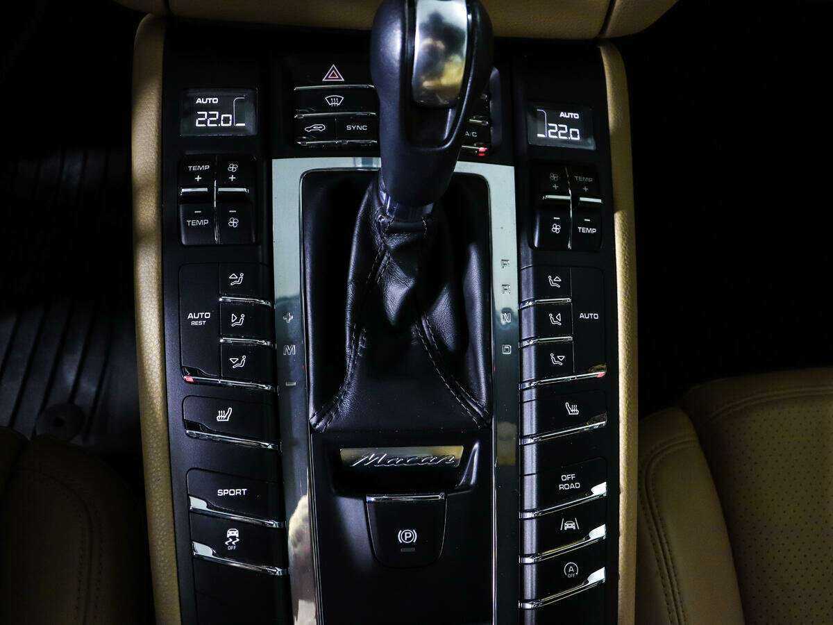 Купить Porsche Macan с пробегом. Фото: #17