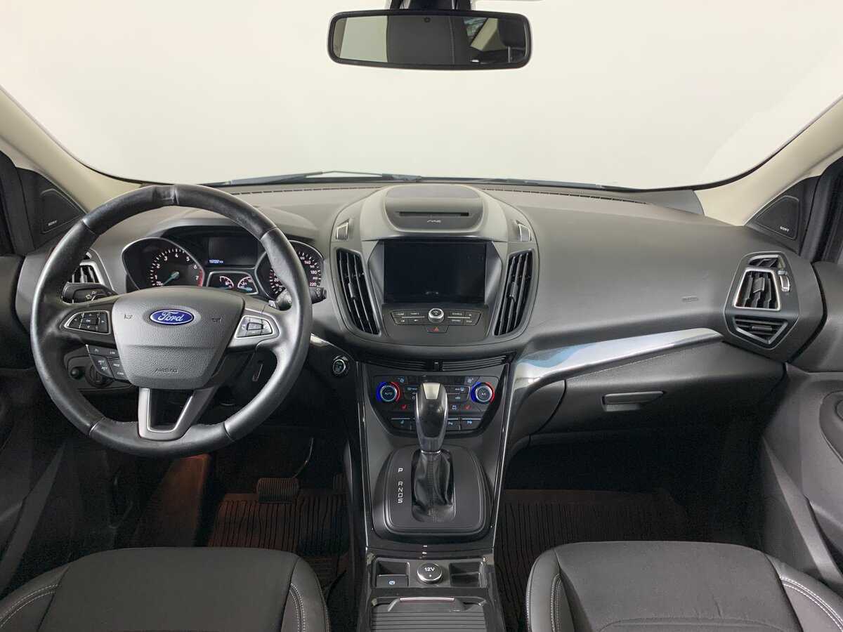 Купить Ford Kuga с пробегом. Фото: #12