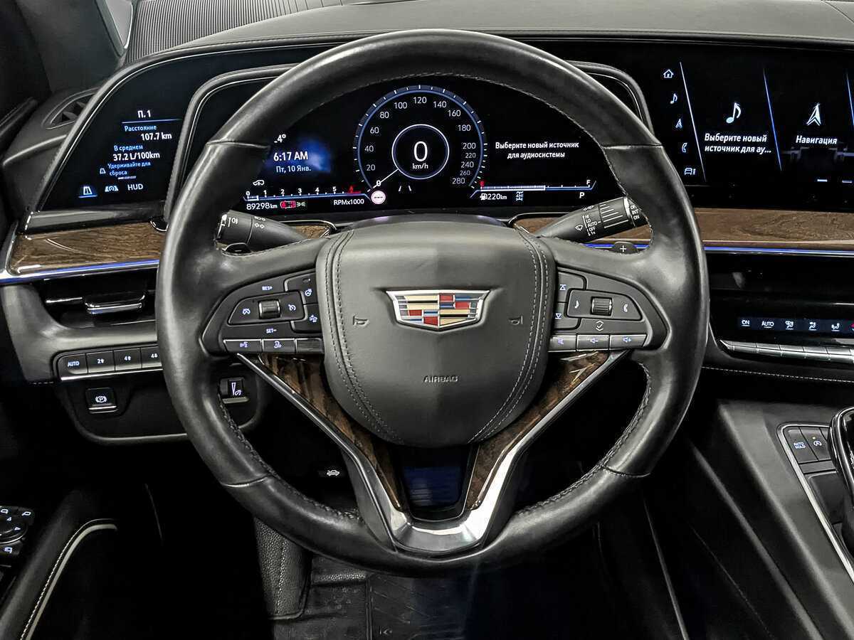 Купить Cadillac Escalade с пробегом. Фото: #18