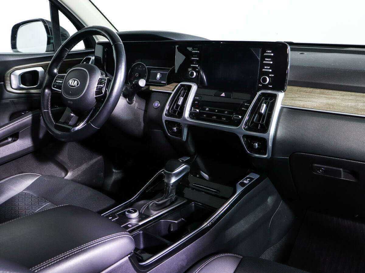 Купить Kia Sorento с пробегом. Фото: #7