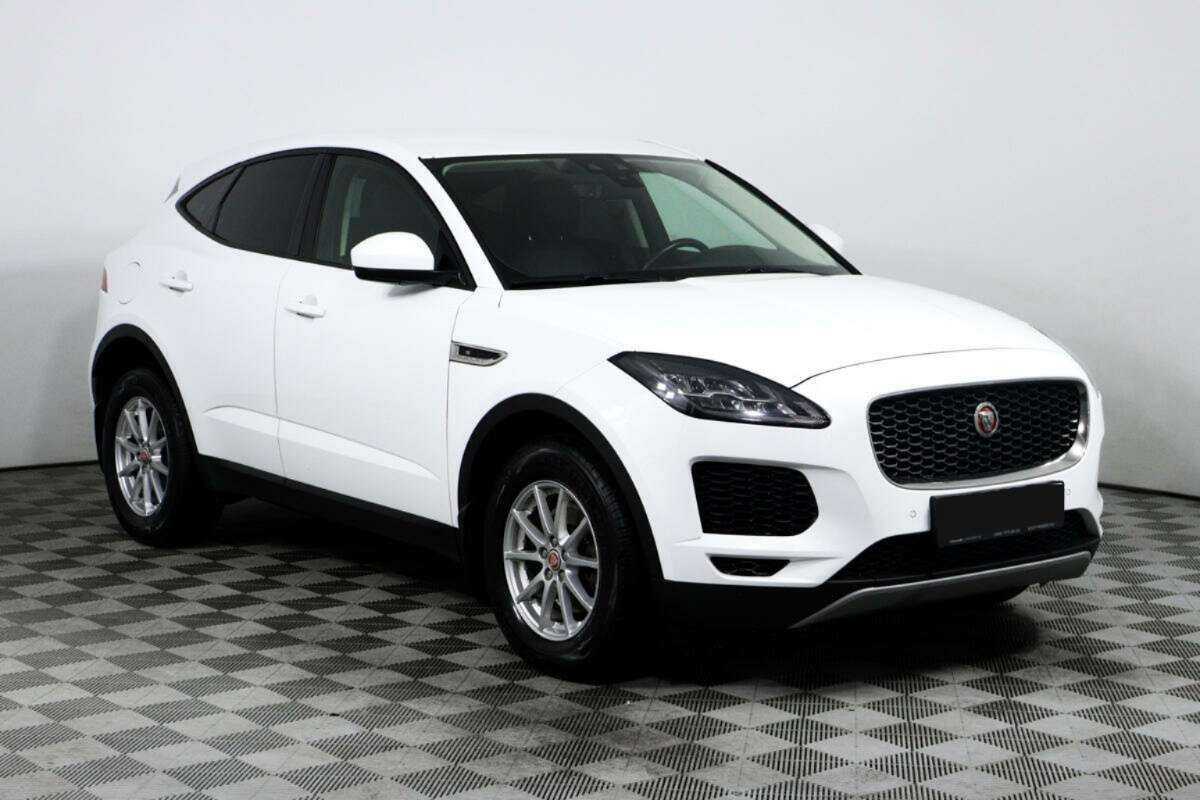 Купить Jaguar E-Pace с пробегом. Фото: #2