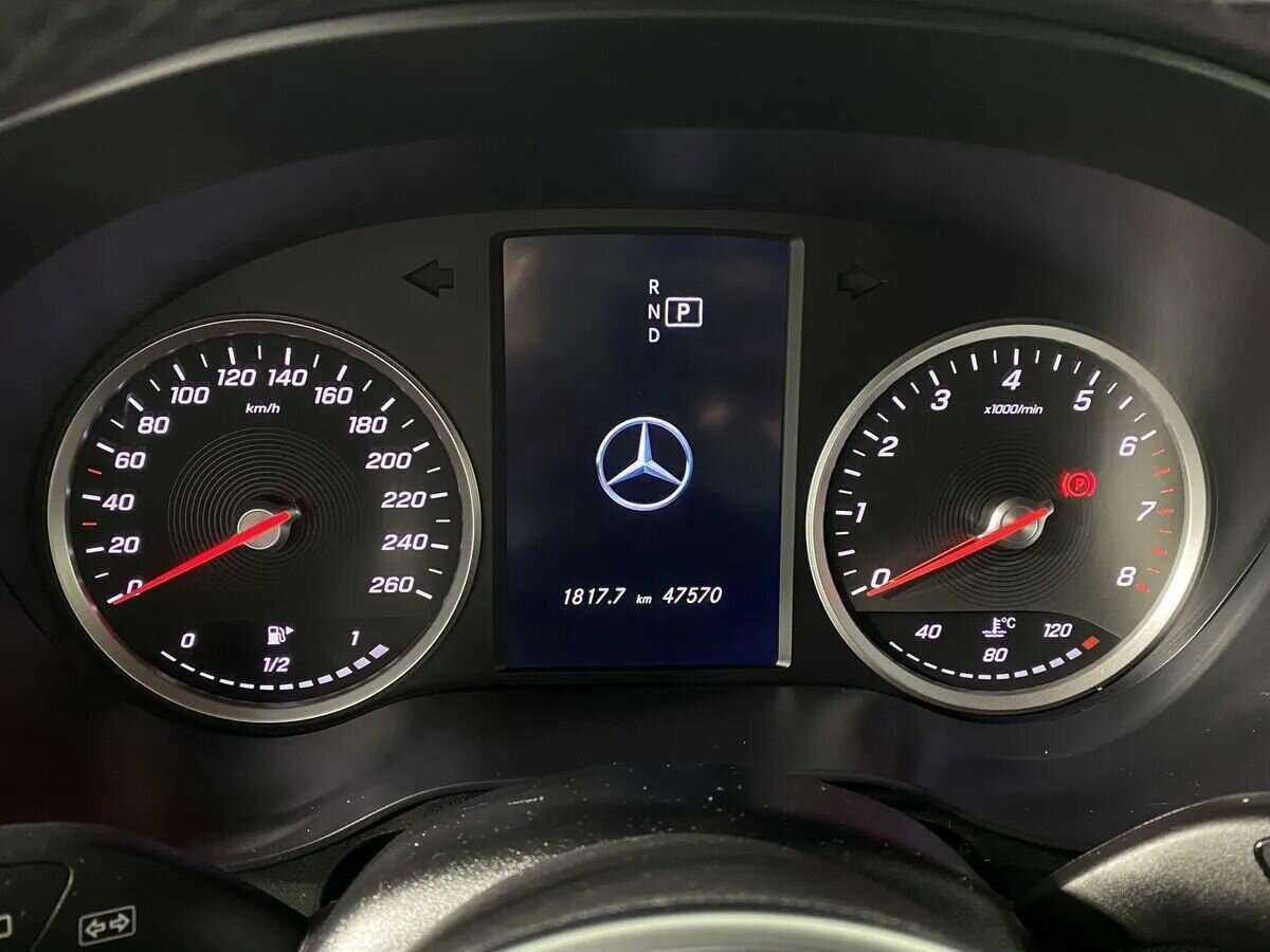 Купить Mercedes-Benz GLC с пробегом. Фото: #18