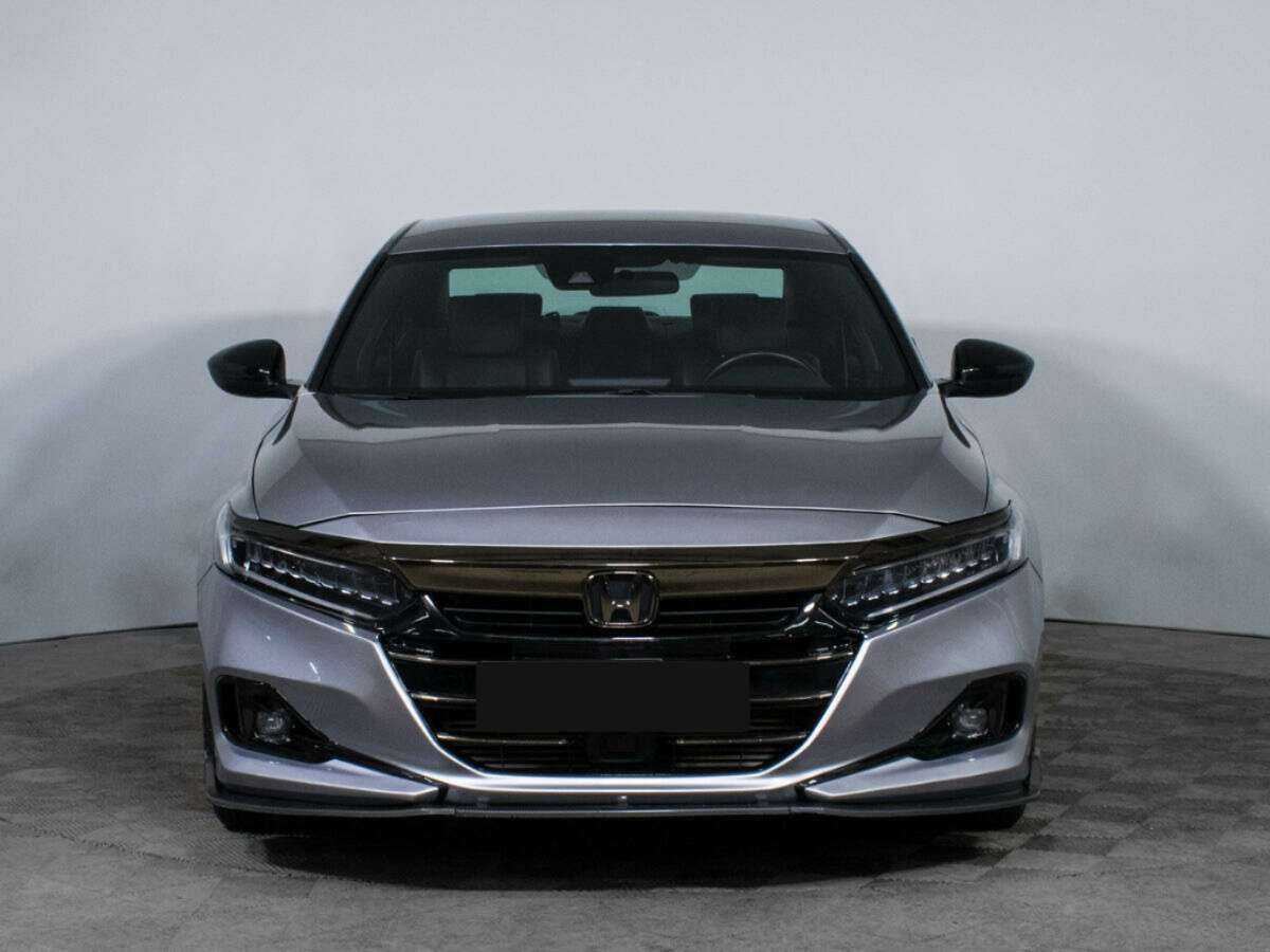 Купить Honda Accord с пробегом. Фото: #1