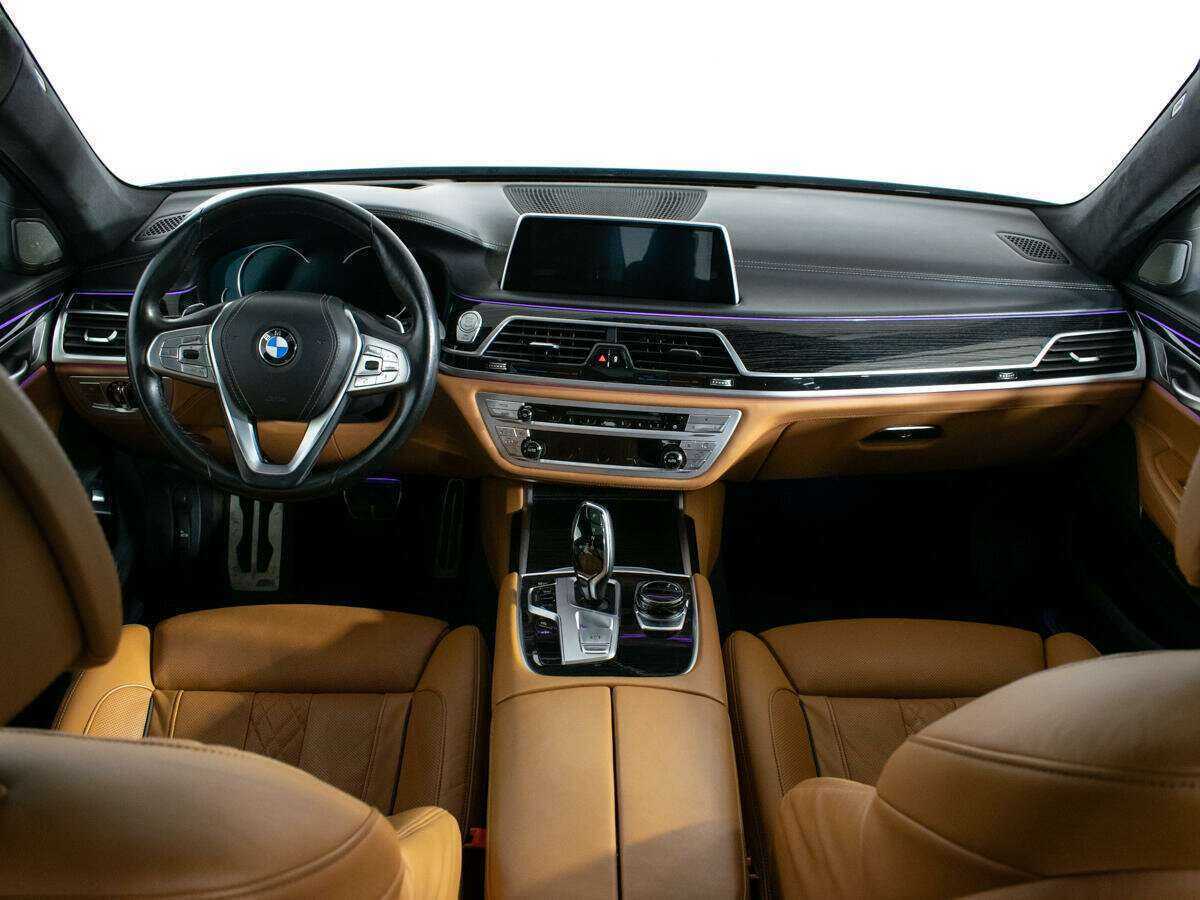 Купить BMW 7 серии с пробегом. Фото: #11