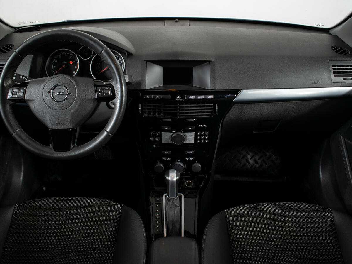 Купить Opel Astra с пробегом. Фото: #6