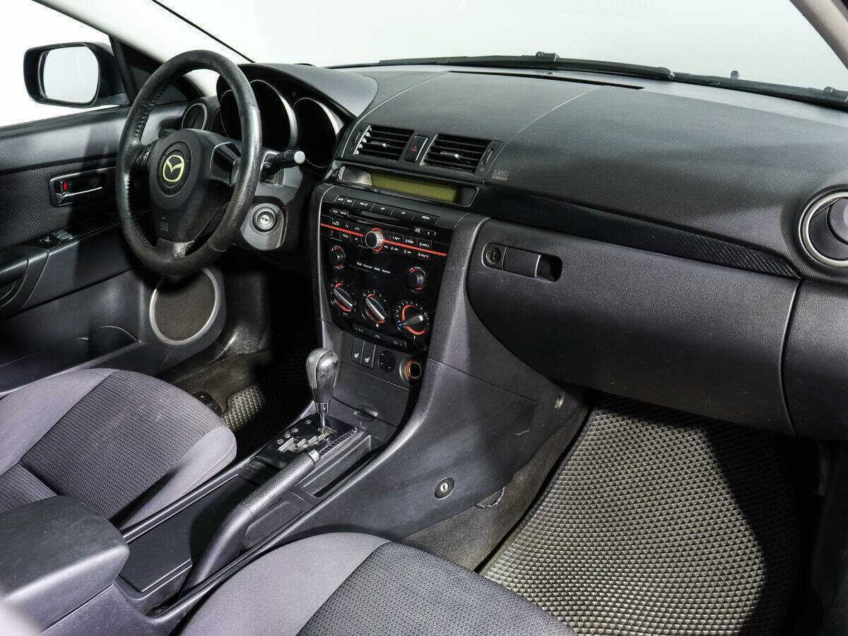 Купить Mazda 3 с пробегом. Фото: #8