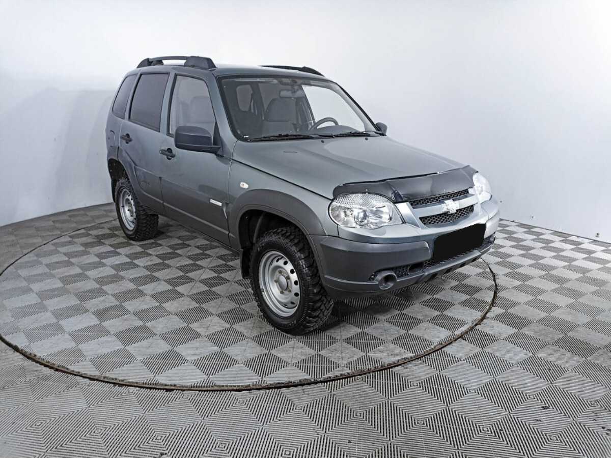 Купить Chevrolet Niva с пробегом. Фото: #2