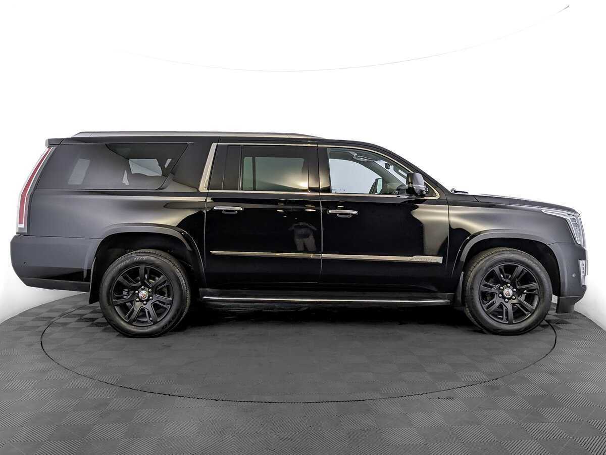 Купить Cadillac Escalade с пробегом. Фото: #3