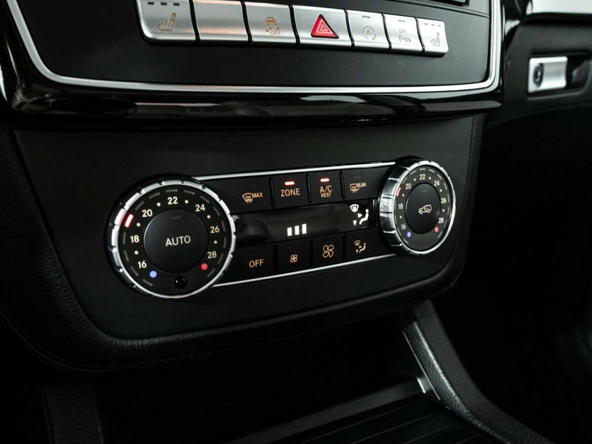 Купить Mercedes-Benz GLE с пробегом. Фото: #19