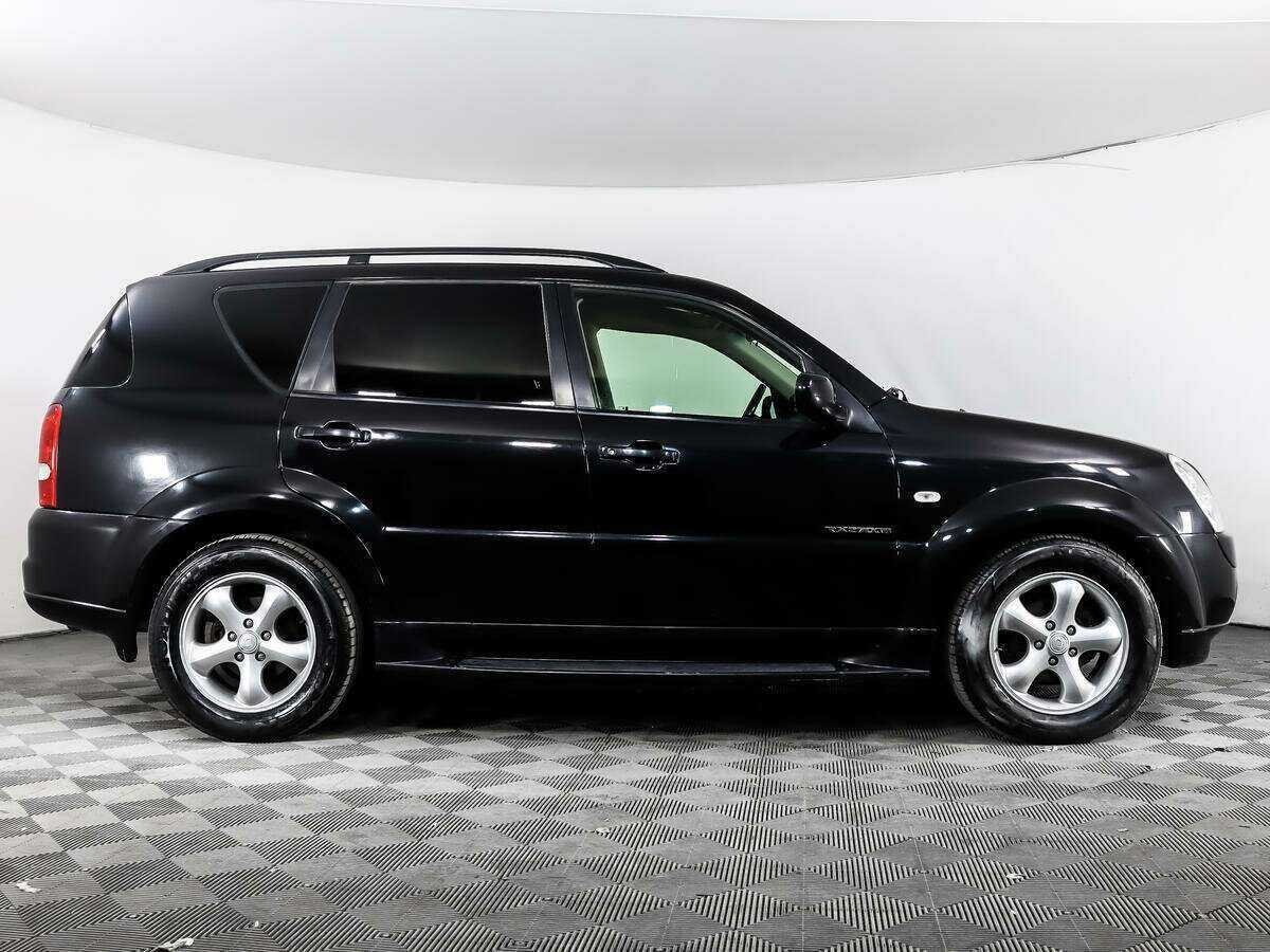 Купить SsangYong Rexton с пробегом. Фото: #3