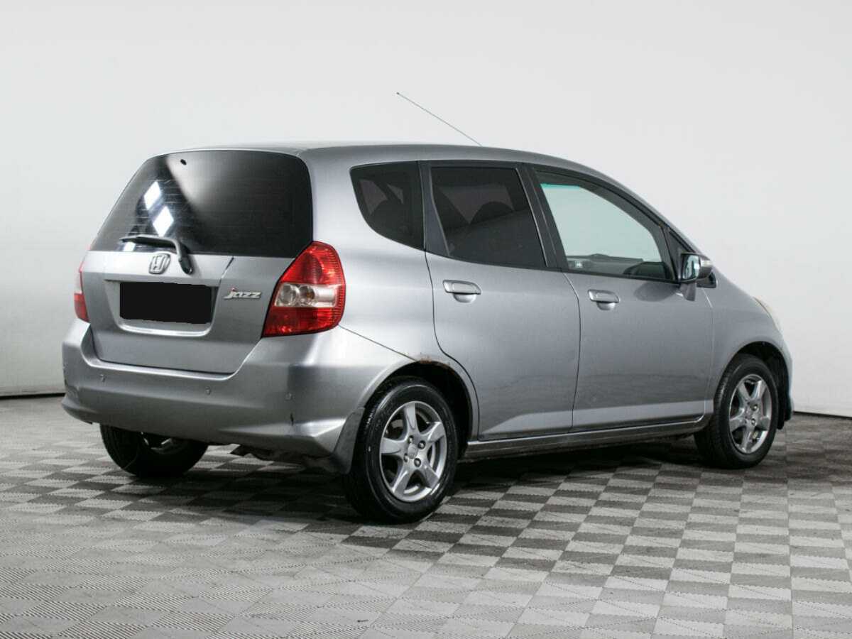 Купить Honda Jazz с пробегом. Фото: #4