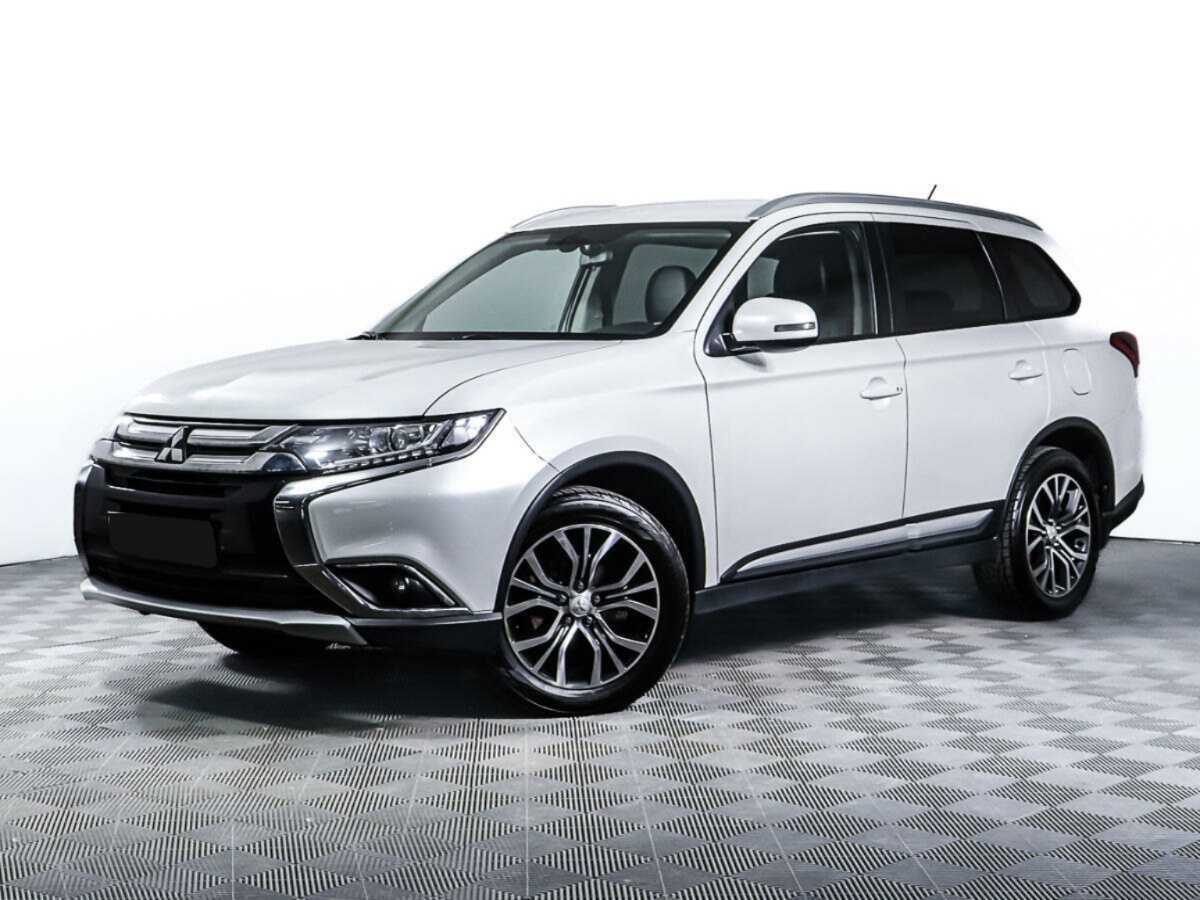 Купить Mitsubishi Outlander с пробегом. Посмотреть фото