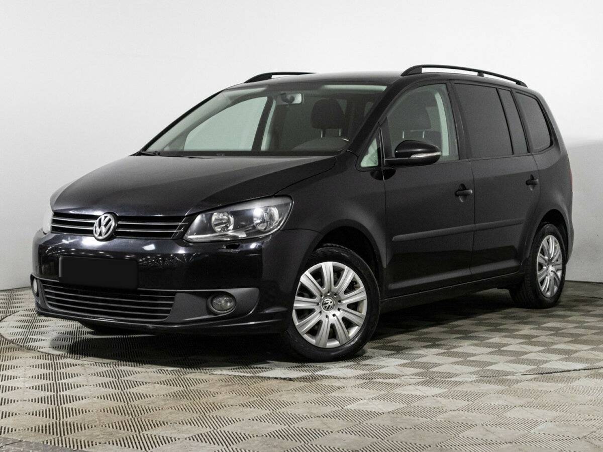 Купить Volkswagen Touran с пробегом. Посмотреть фото