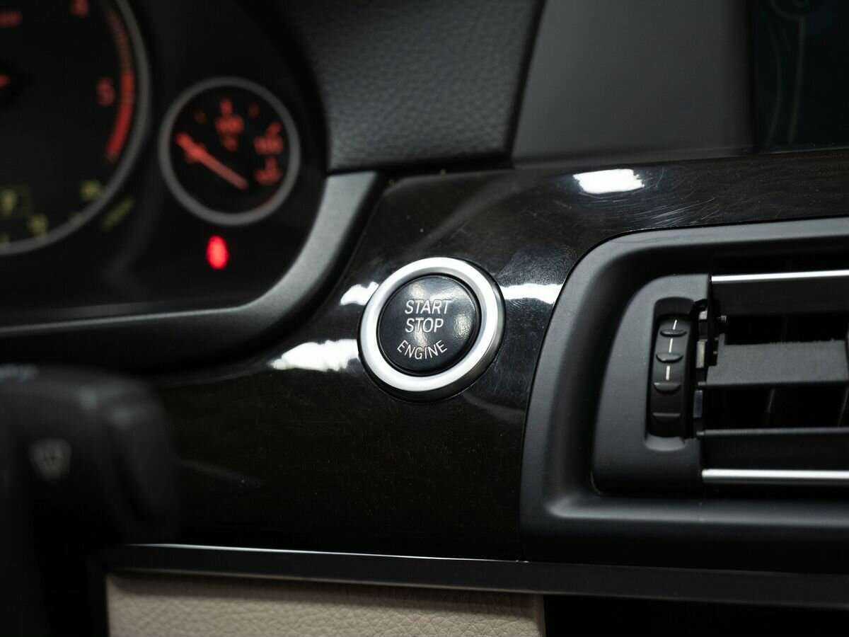 Купить BMW 5 серии с пробегом. Фото: #22