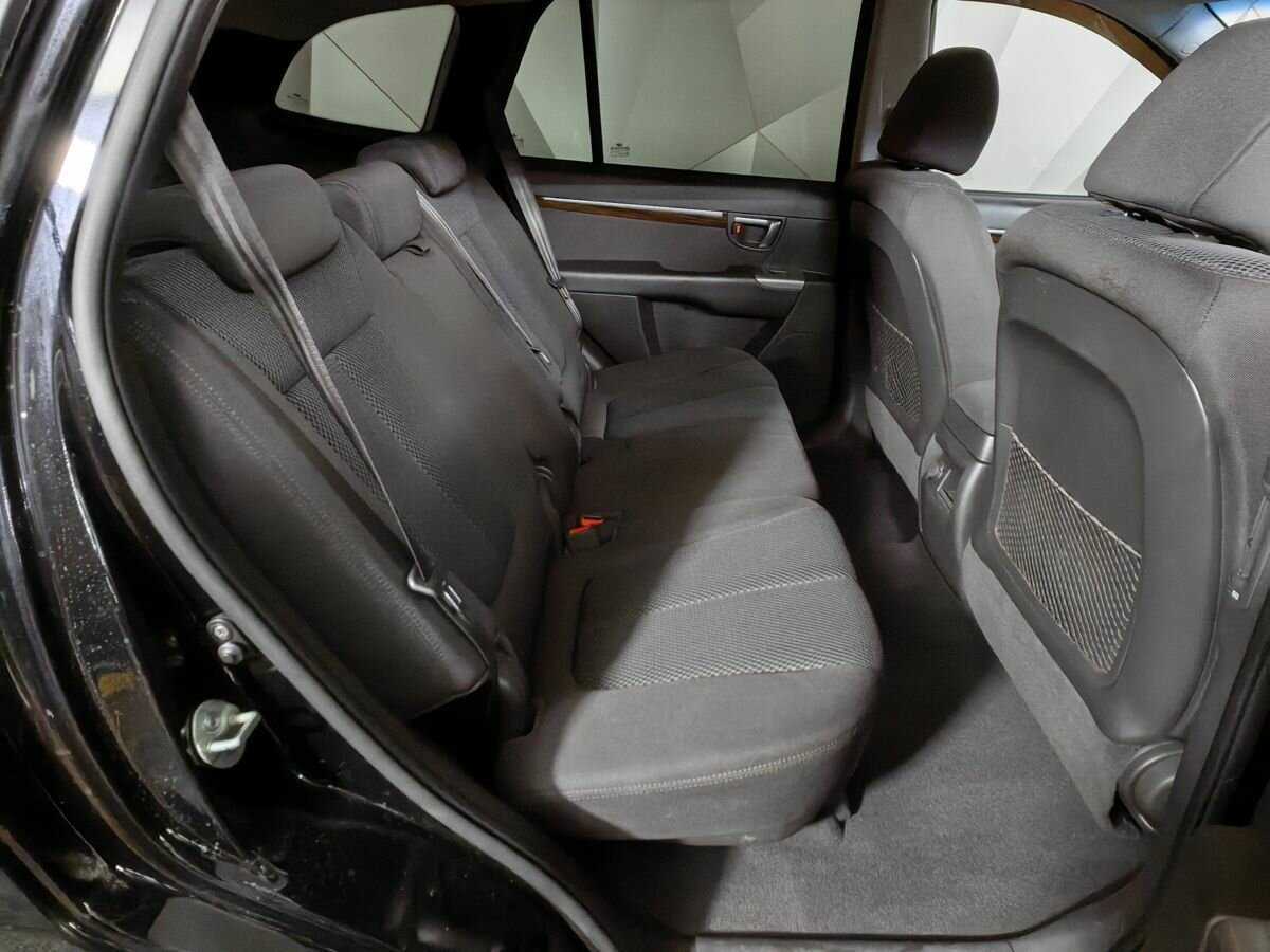 Купить Hyundai Santa Fe с пробегом. Фото: #11