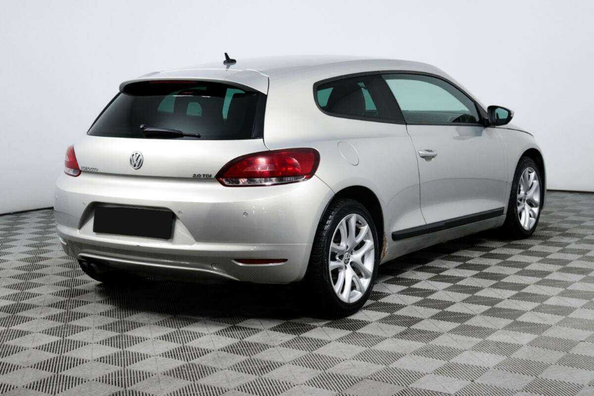 Купить Volkswagen Scirocco с пробегом. Фото: #4