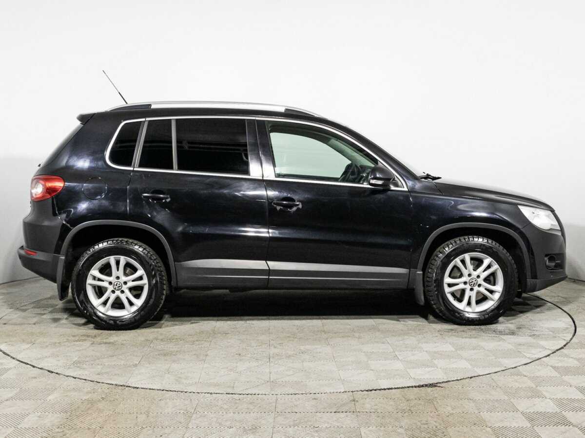 Купить Volkswagen Tiguan с пробегом. Фото: #3