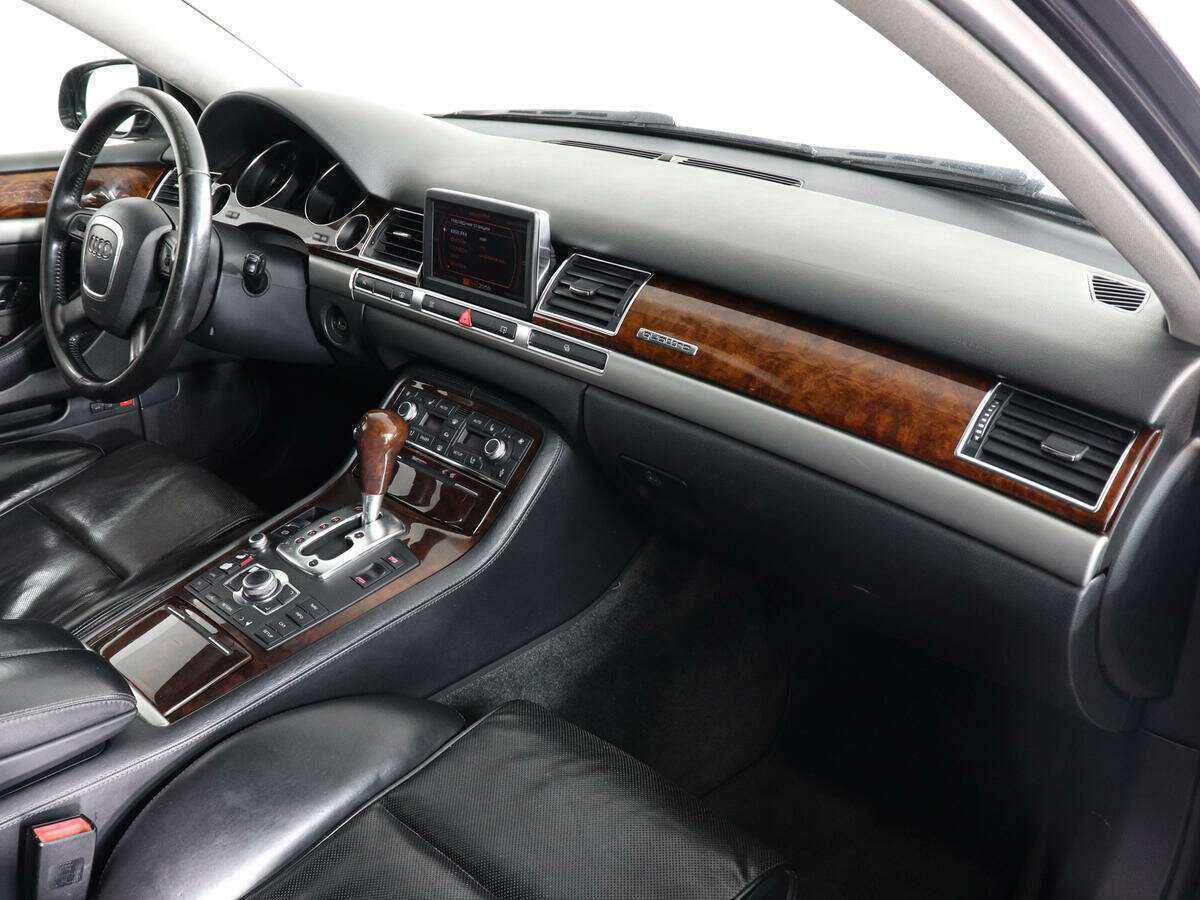 Купить Audi A8 с пробегом. Фото: #9