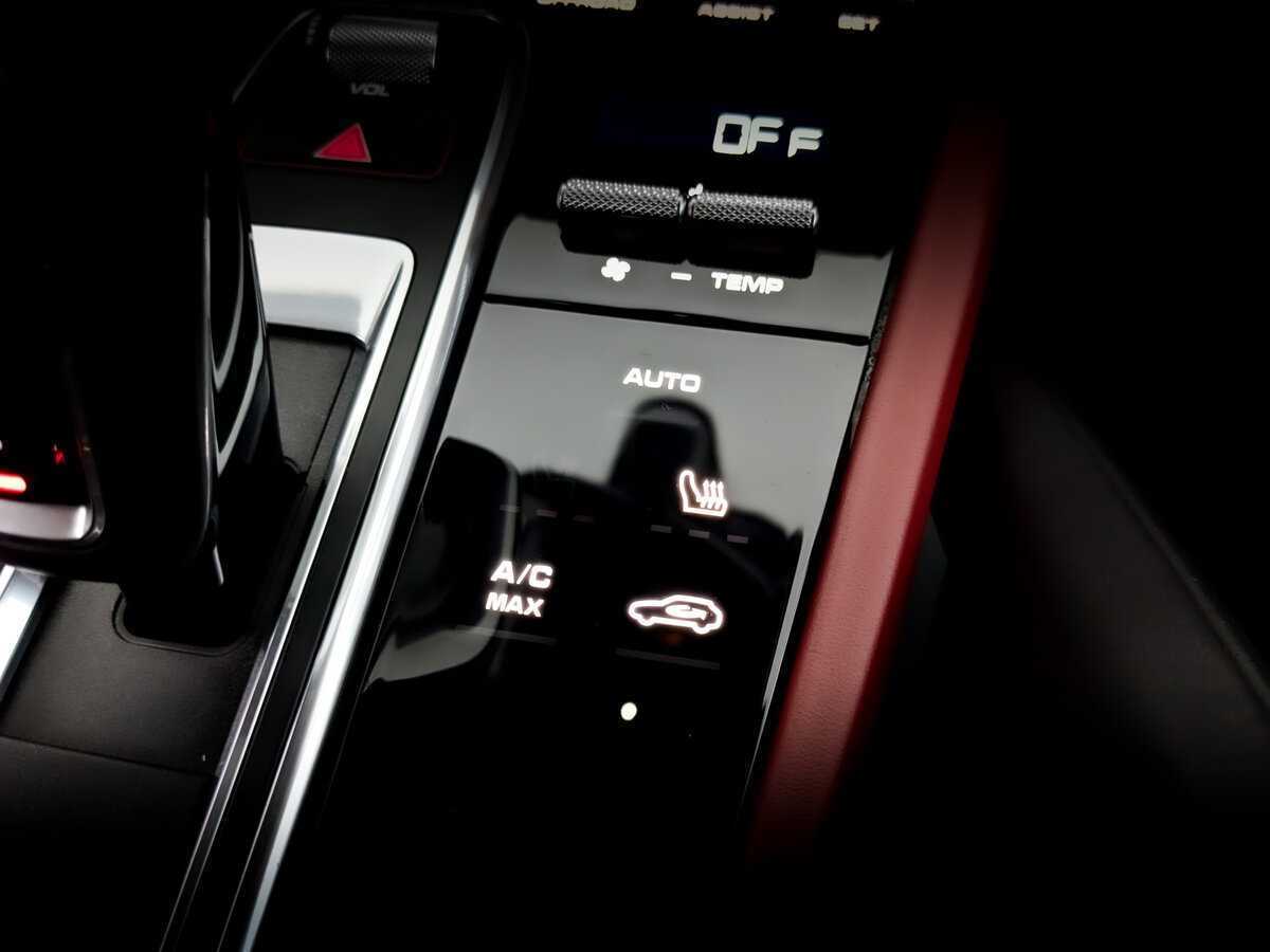 Купить Porsche Cayenne с пробегом. Фото: #29