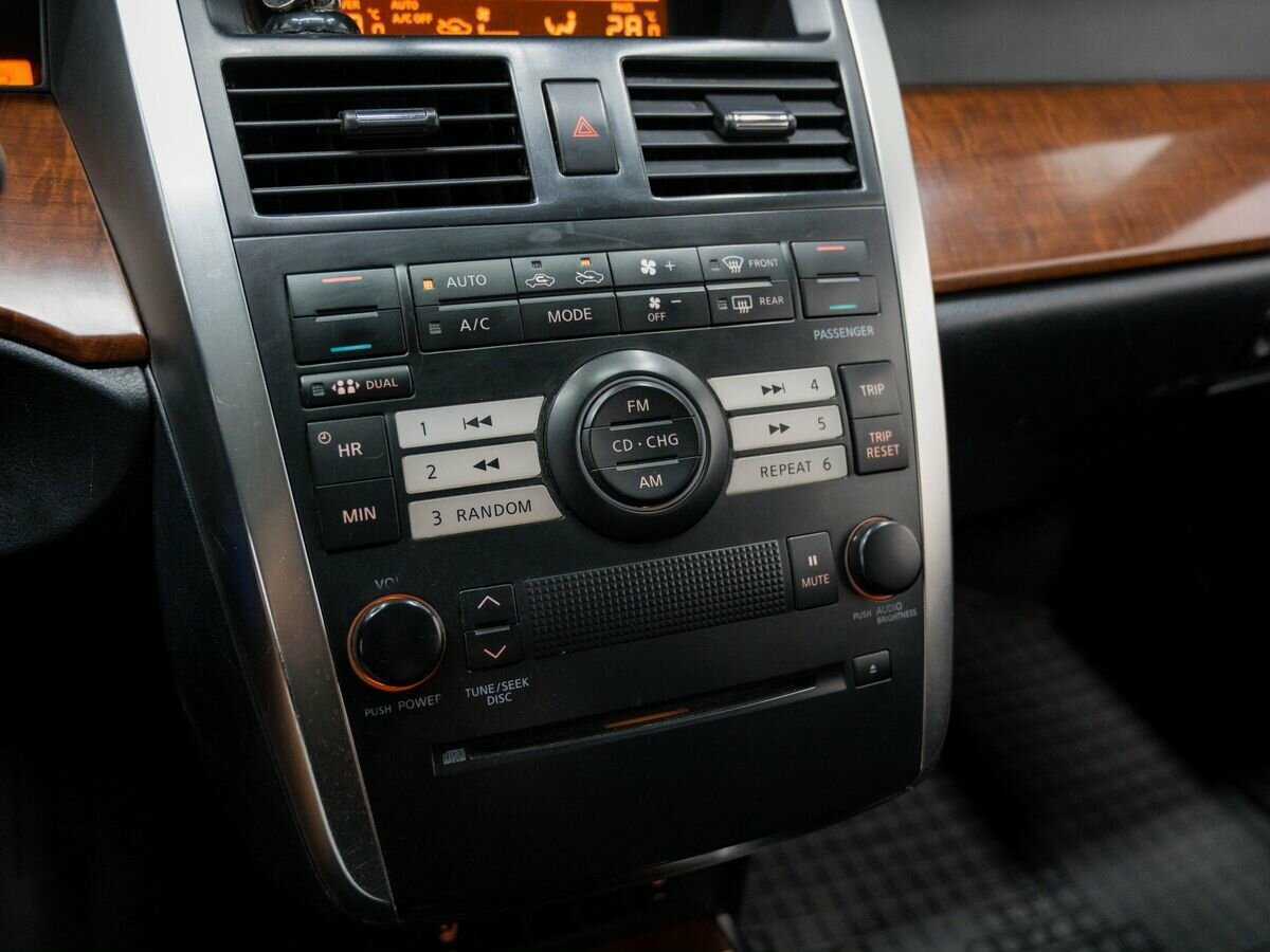 Купить Nissan Teana с пробегом. Фото: #18