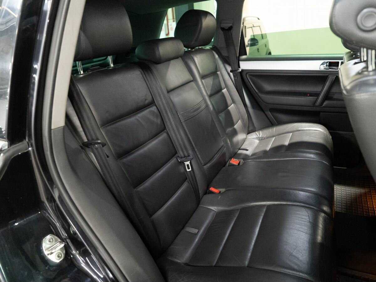 Купить Volkswagen Touareg с пробегом. Фото: #7